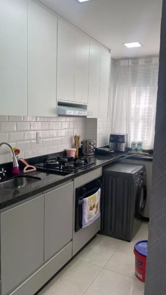 Apartamento à venda com 1 quarto, 42m² - Foto 3