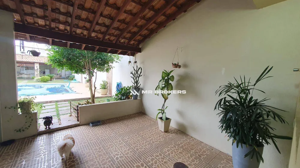 Casa, 2 quartos, 247 m² - Foto 13