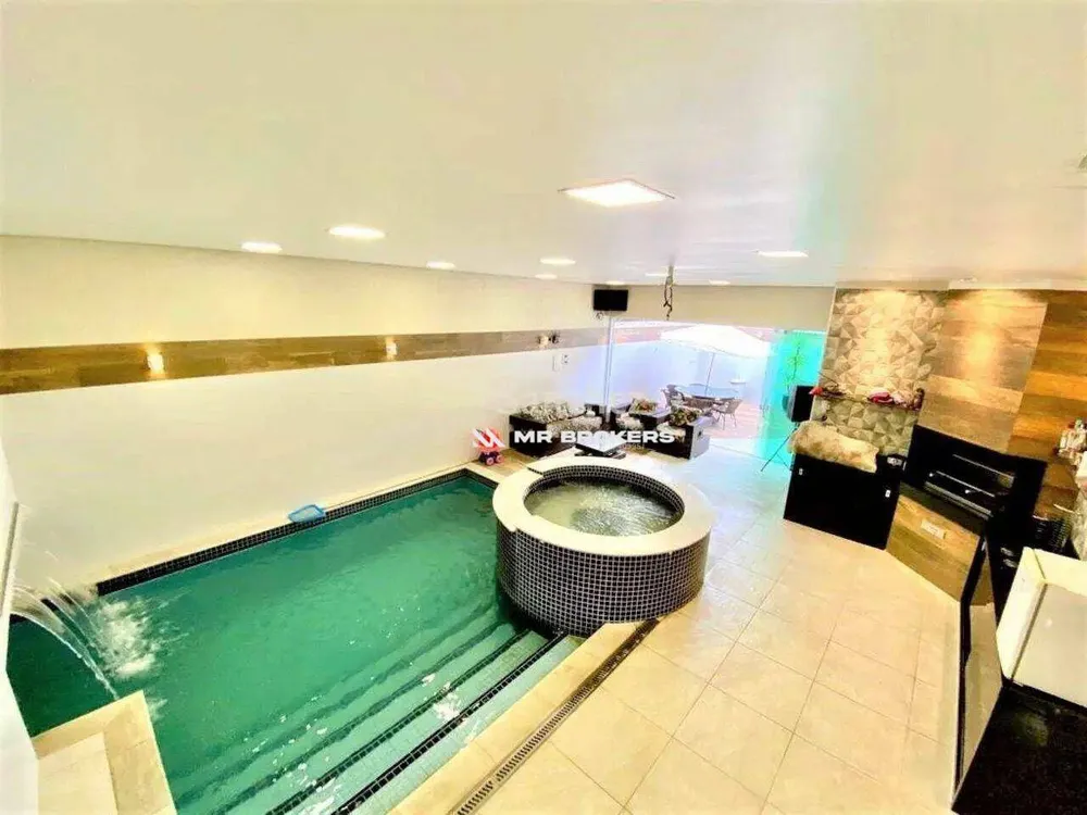 Casa, 3 quartos, 280 m² - Foto 3