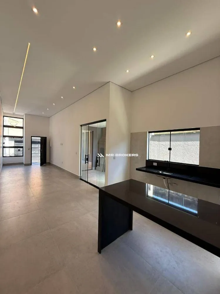 Casa, 3 quartos, 127 m² - Foto 2