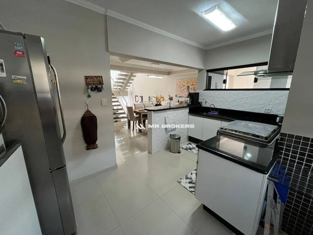 Sobrado, 3 quartos, 267 m² - Foto 9
