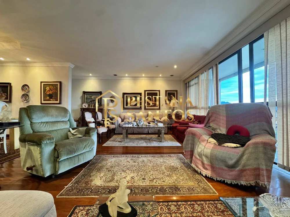 Apartamento, 3 quartos, 161 m² - Foto 1