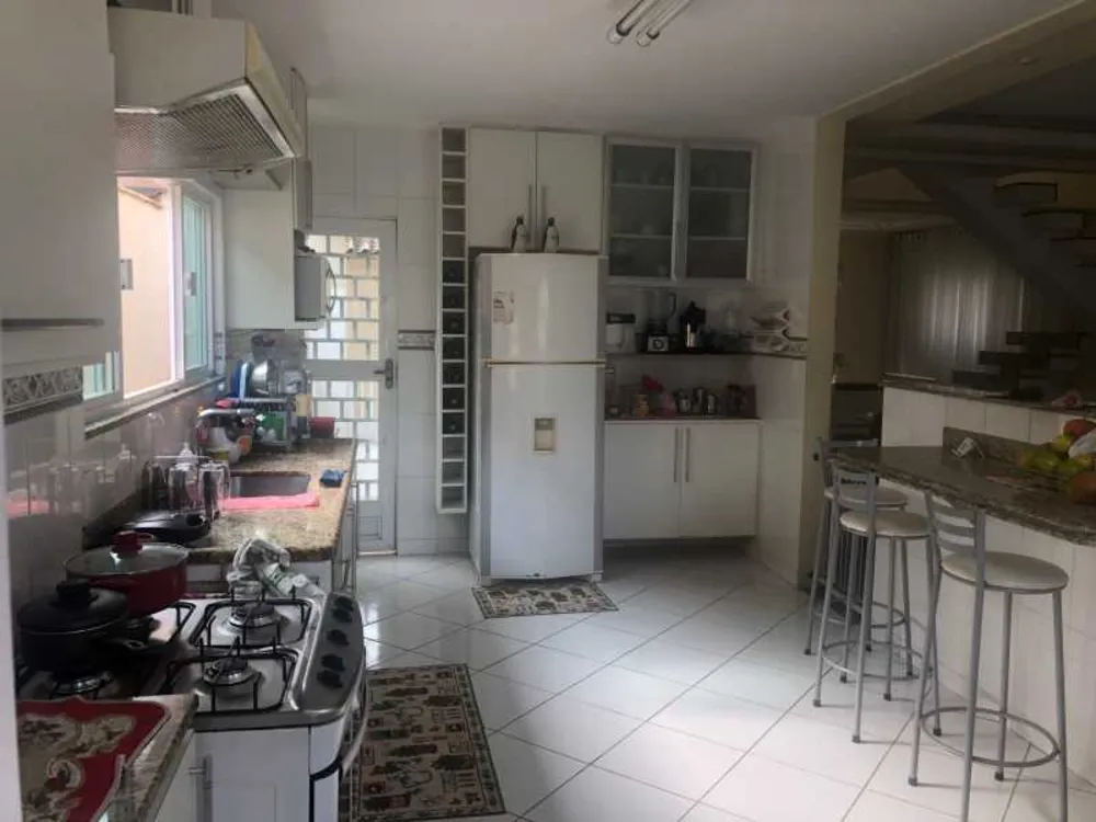 Casa, 3 quartos, 250 m² - Foto 18