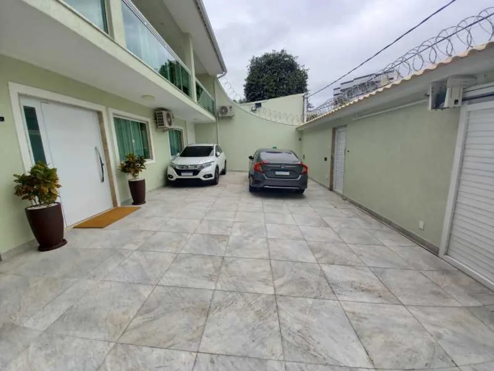 Casa, 4 quartos, 240 m² - Foto 3