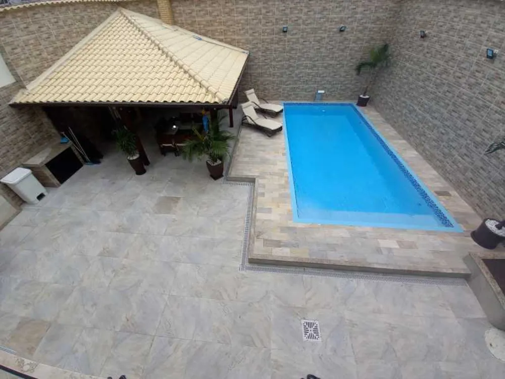 Casa, 4 quartos, 240 m² - Foto 11