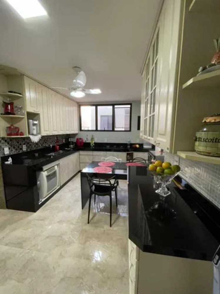 Cobertura, 4 quartos, 335 m² - Foto 8