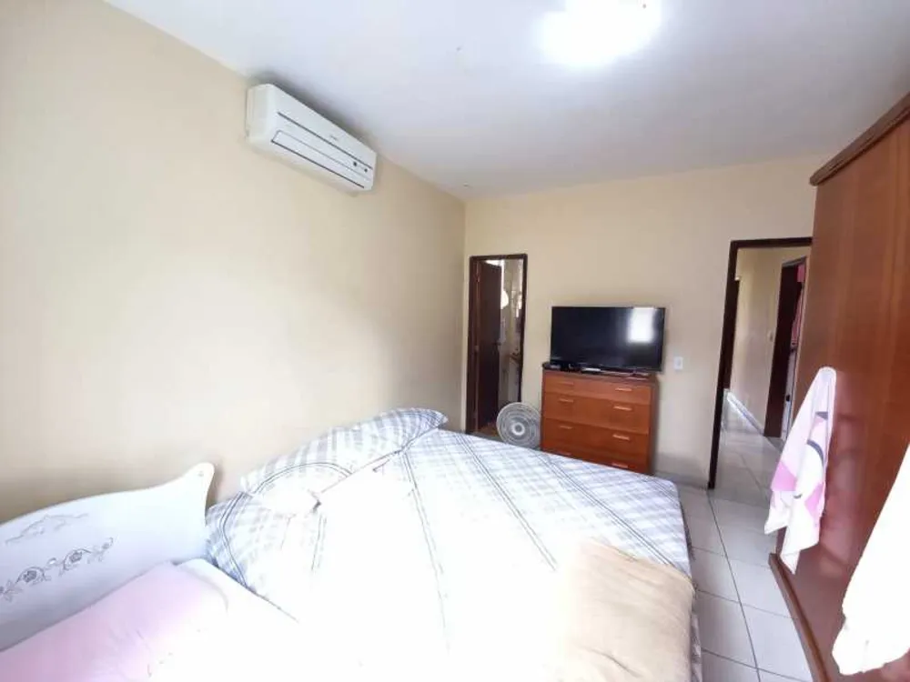 Casa, 3 quartos, 360 m² - Foto 1