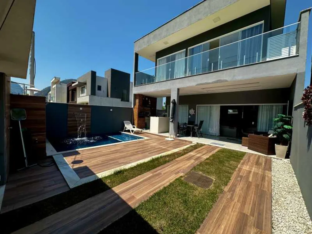 Casa de Condomínio, 4 quartos - Foto 1