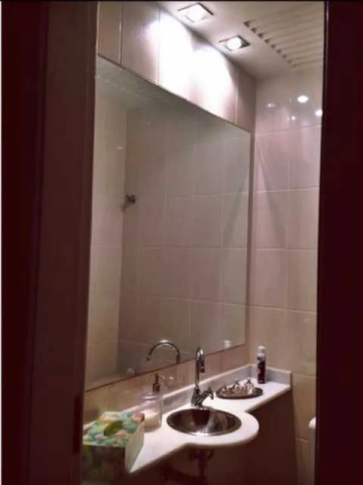 Apartamento, 3 quartos, 140 m² - Foto 1