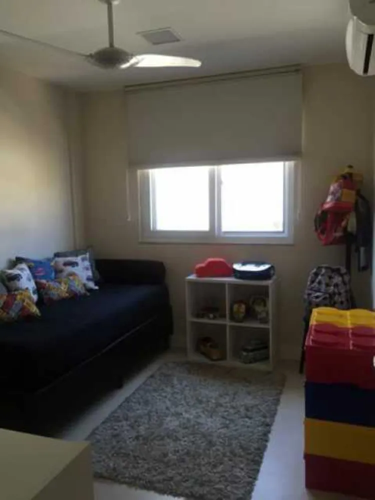 Casa, 4 quartos, 240 m² - Foto 8