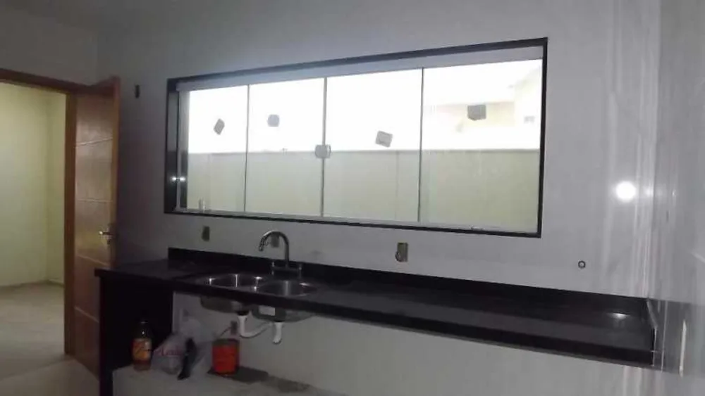 Casa, 3 quartos, 190 m² - Foto 2