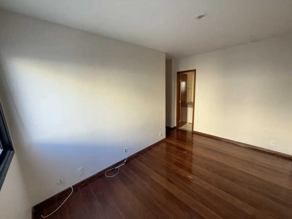 Apartamento, 3 quartos, 120 m² - Foto 2