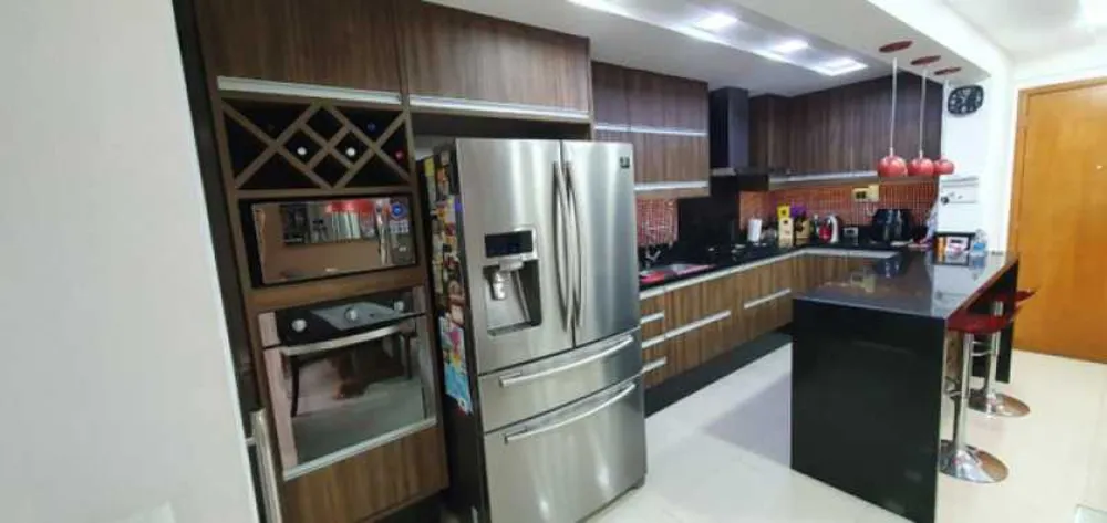 Apartamento, 3 quartos, 80 m² - Foto 1