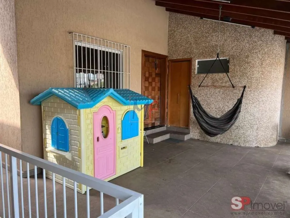 Sobrado, 3 quartos, 268 m² - Foto 2