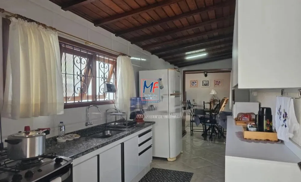 Casa, 4 quartos, 230 m² - Foto 3