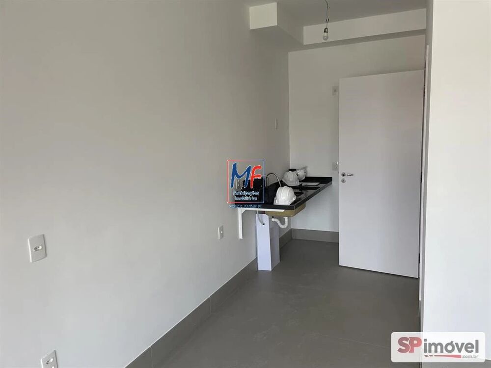 Apartamento, 1 quarto, 27 m² - Foto 2