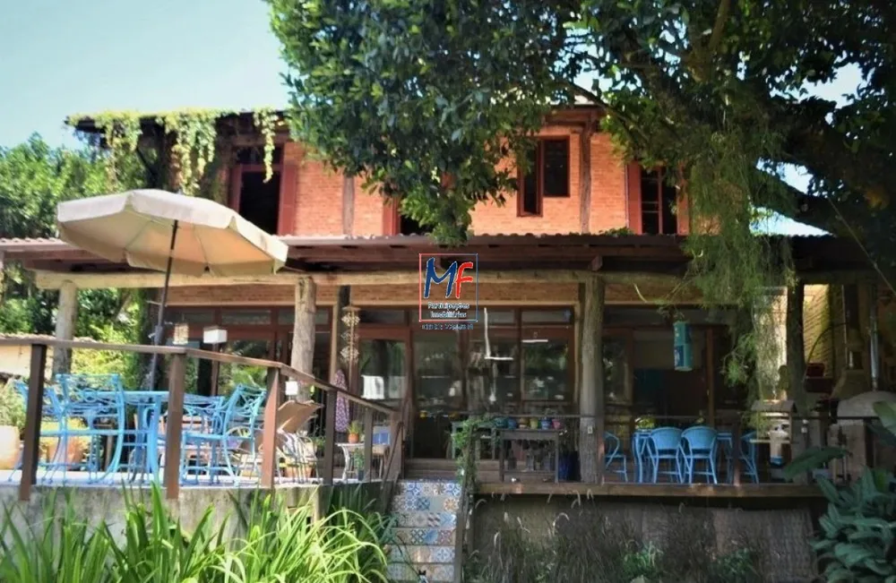 Casa, 4 quartos, 246 m² - Foto 1
