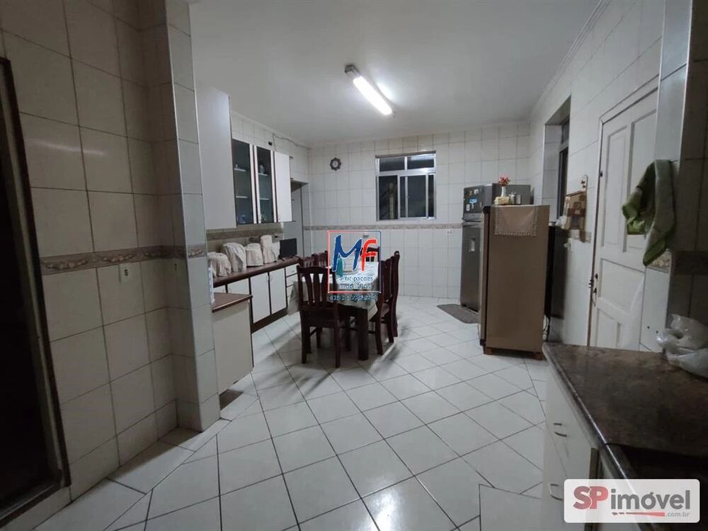 Casa à venda com 4 quartos, 350m² - Foto 3