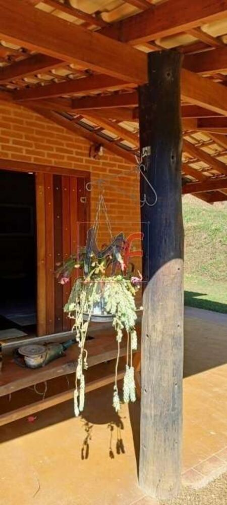 Chácara à venda com 2 quartos, 204m² - Foto 6