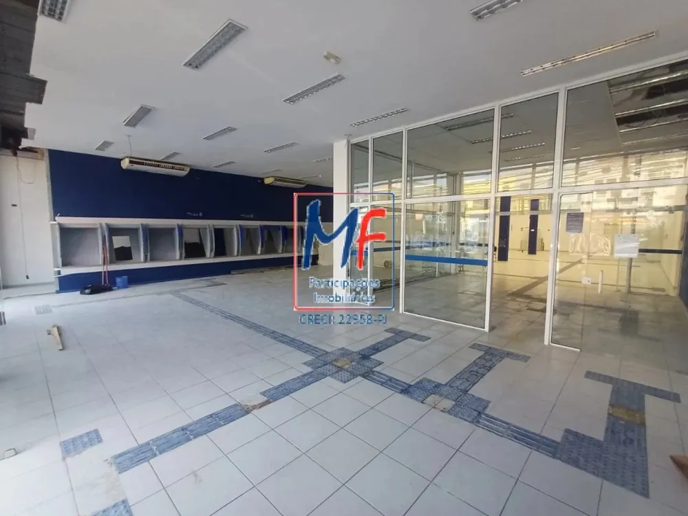 Loja-Salão, 2800 m² - Foto 1