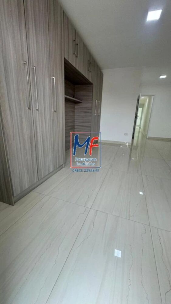 Sobrado, 3 quartos, 181 m² - Foto 1