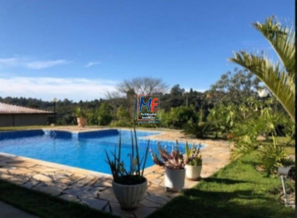 Casa à venda com 5 quartos, 330m² - Foto 2