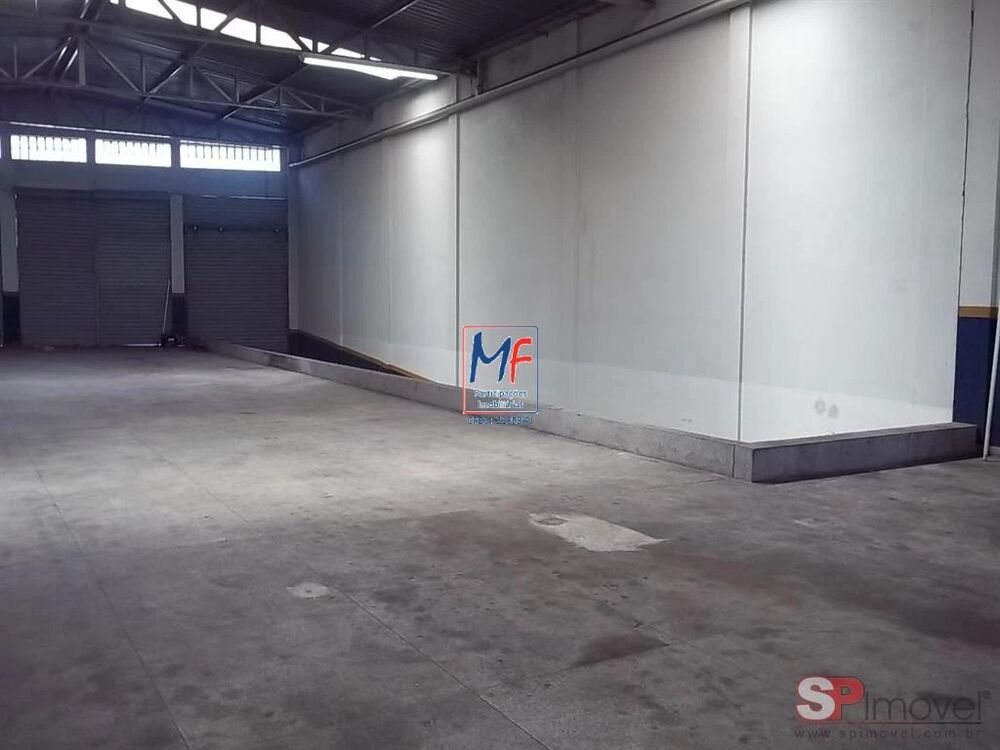 Depósito-Galpão, 588 m² - Foto 2