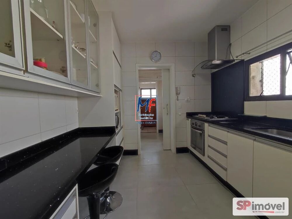 Apartamento à venda com 3 quartos, 125m² - Foto 3