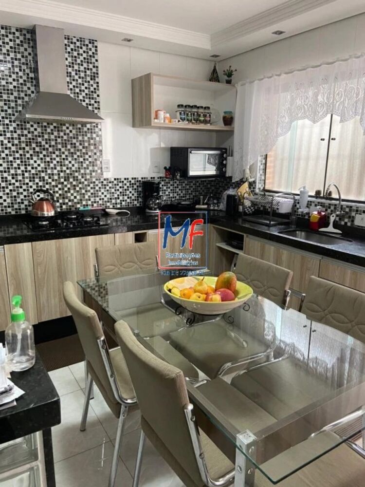 Sobrado, 2 quartos, 200 m² - Foto 1