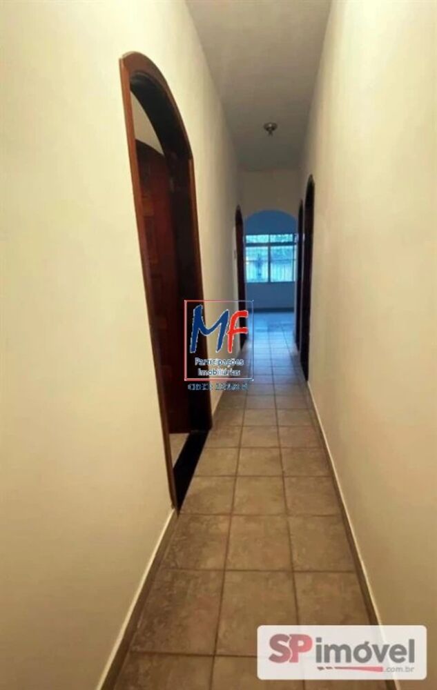 Casa à venda com 3 quartos, 82m² - Foto 1