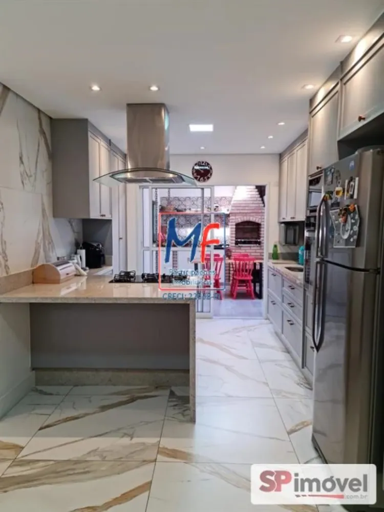 Sobrado, 3 quartos, 200 m² - Foto 1