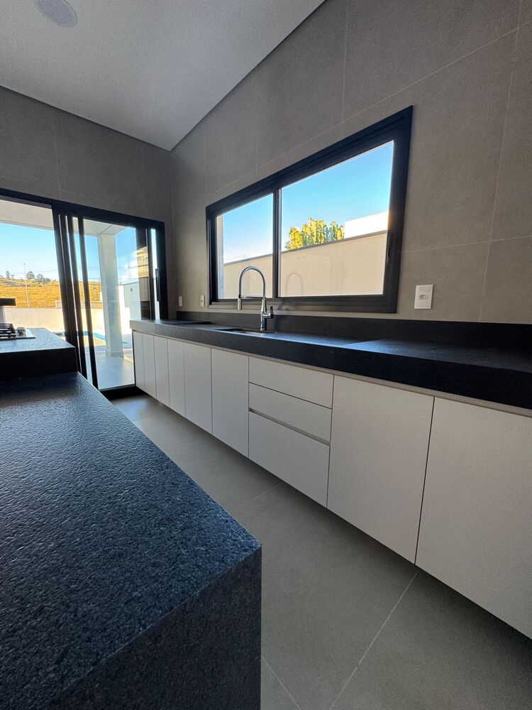 Casa, 3 quartos, 200 m² - Foto 2