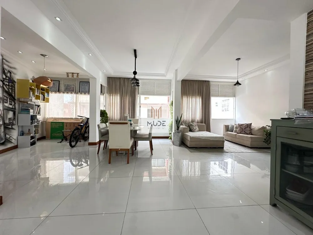 Apartamento, 3 quartos, 200 m² - Foto 2