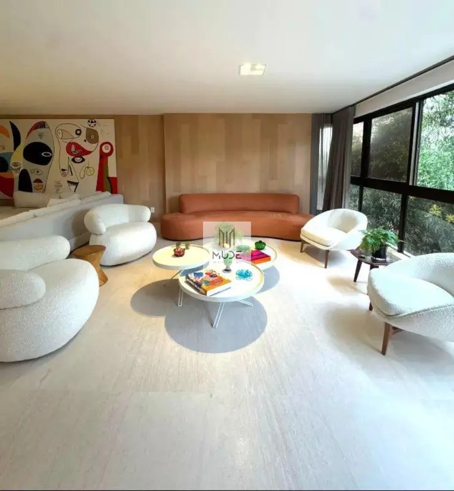 Apartamento, 4 quartos, 241 m² - Foto 1