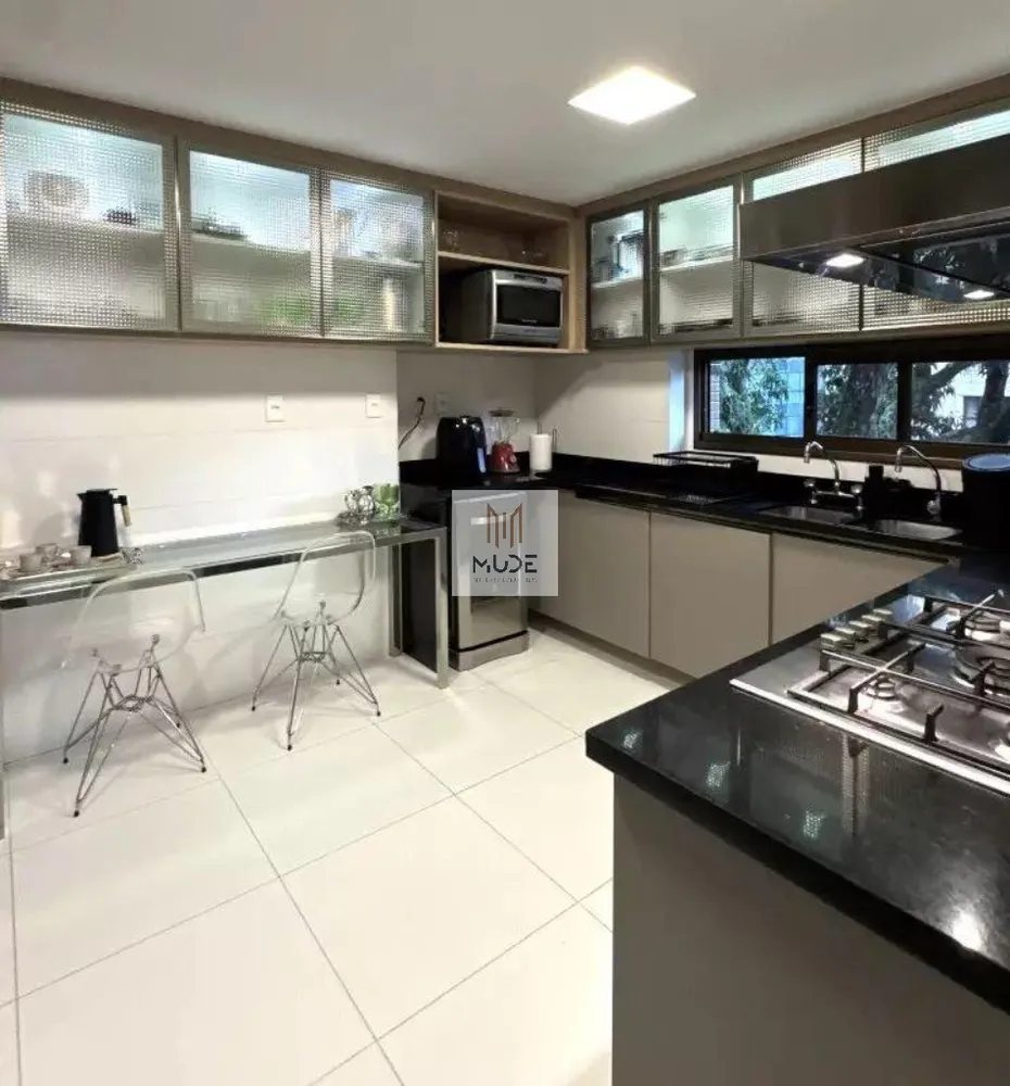 Apartamento, 4 quartos, 241 m² - Foto 11
