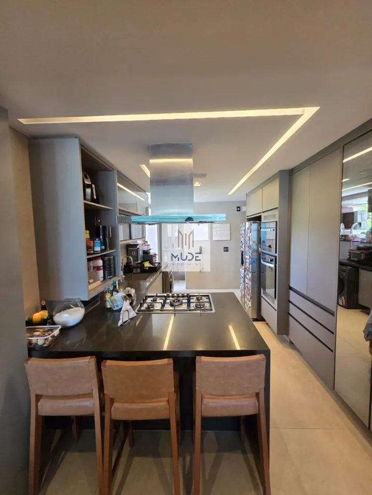 Apartamento, 3 quartos, 152 m² - Foto 11