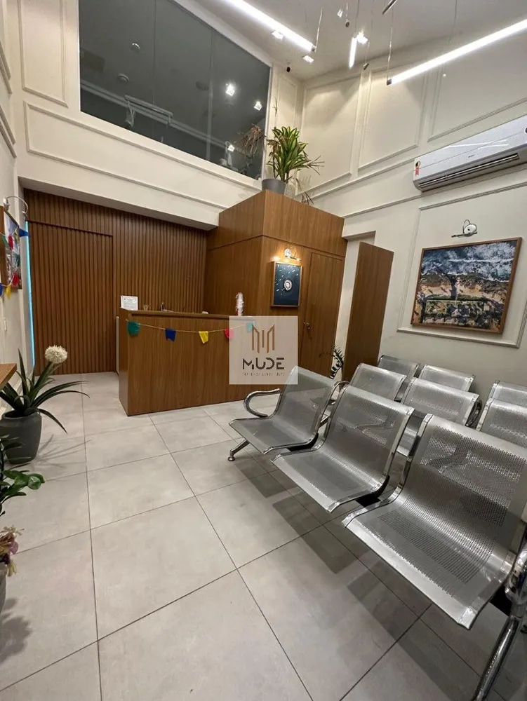 Loja-Salão, 220 m² - Foto 1