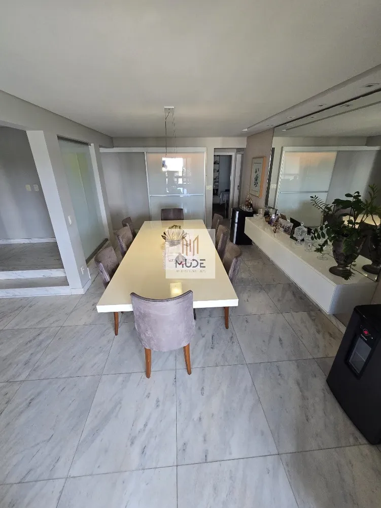 Apartamento, 4 quartos, 210 m² - Foto 1