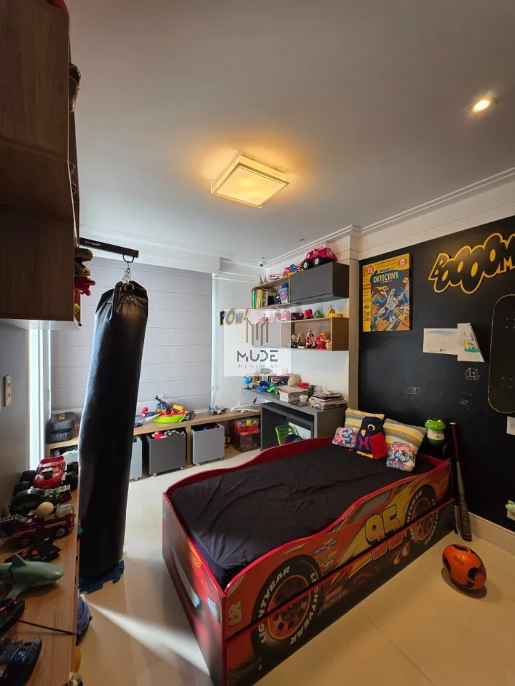 Apartamento, 3 quartos, 195 m² - Foto 8