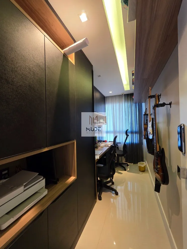 Apartamento, 3 quartos, 195 m² - Foto 2