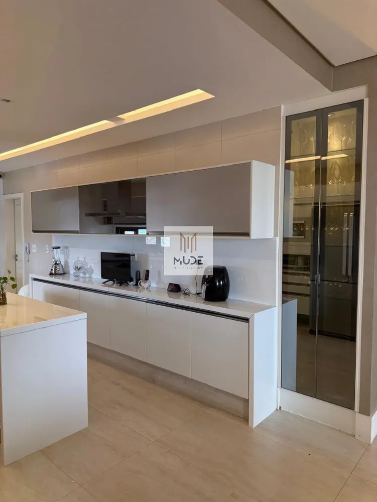 Apartamento, 4 quartos, 205 m² - Foto 5