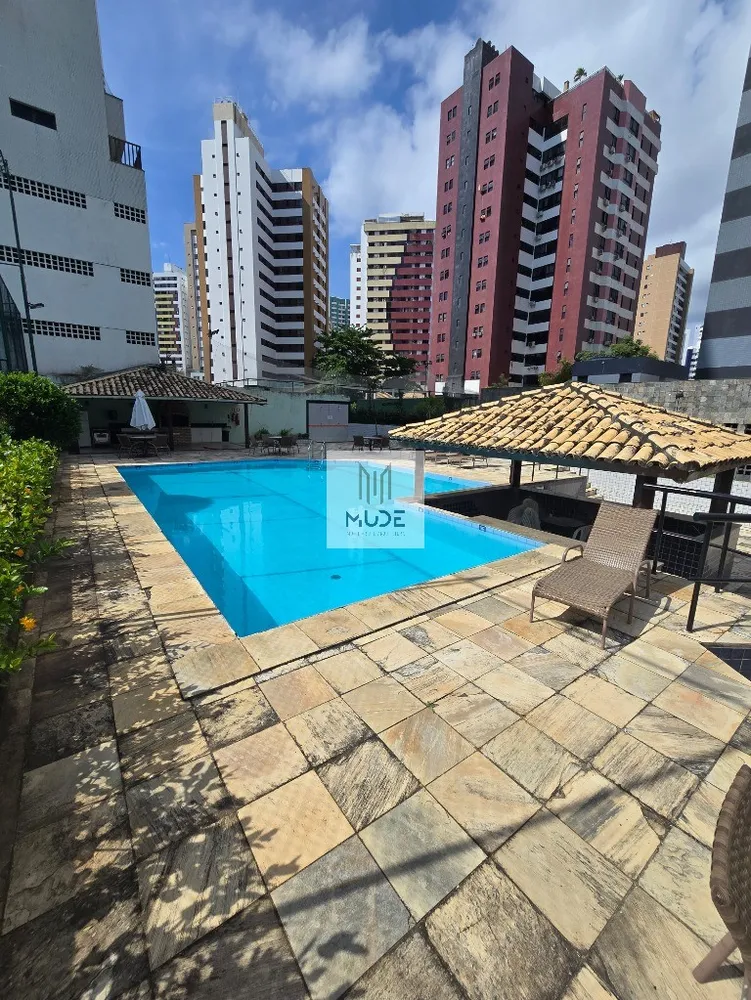 Apartamento, 4 quartos, 196 m² - Foto 2