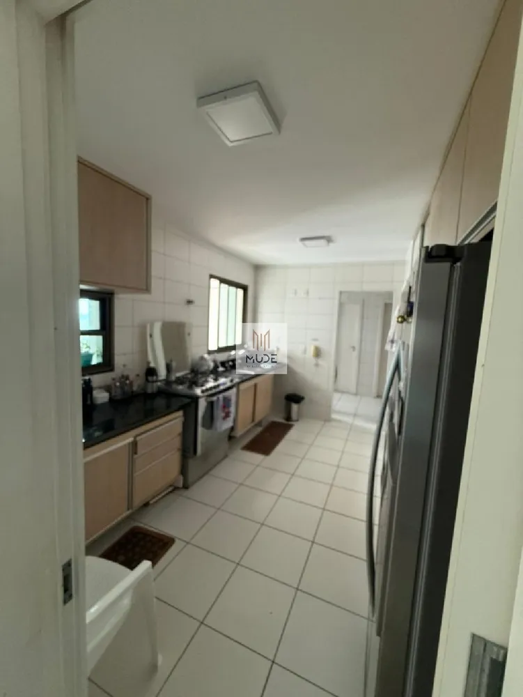 Apartamento, 4 quartos, 243 m² - Foto 8