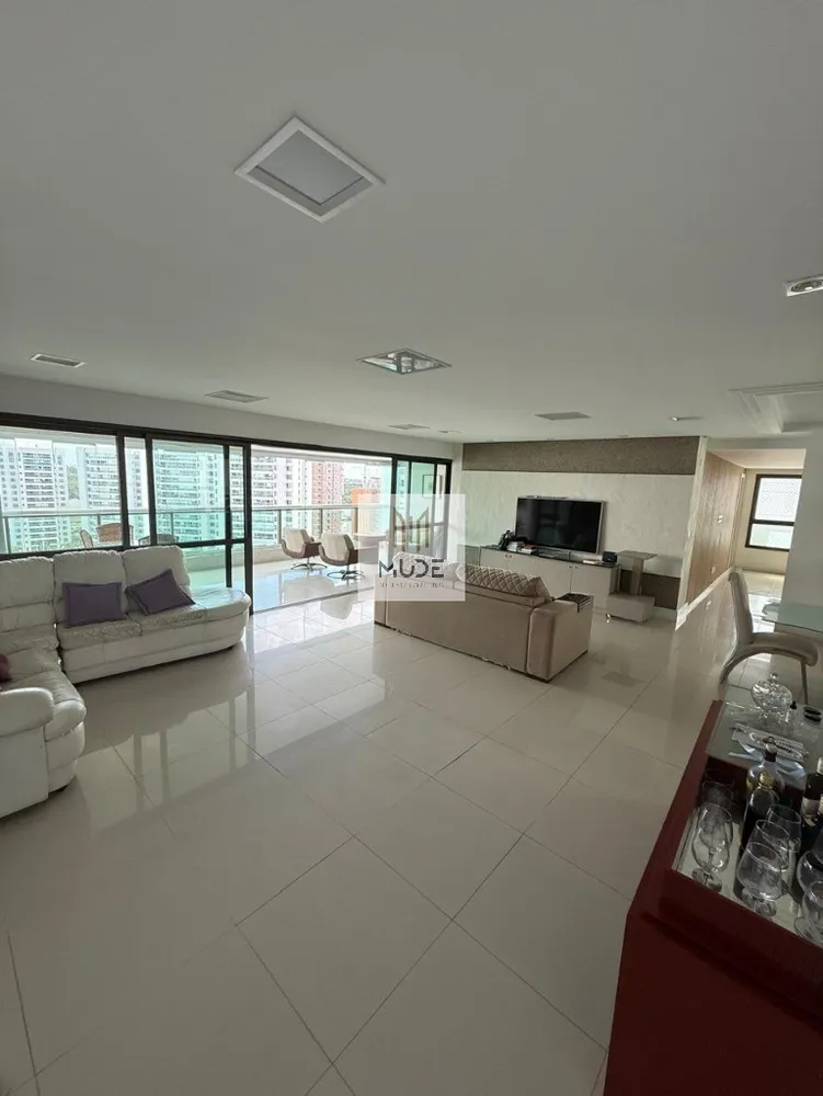 Apartamento, 4 quartos, 243 m² - Foto 2
