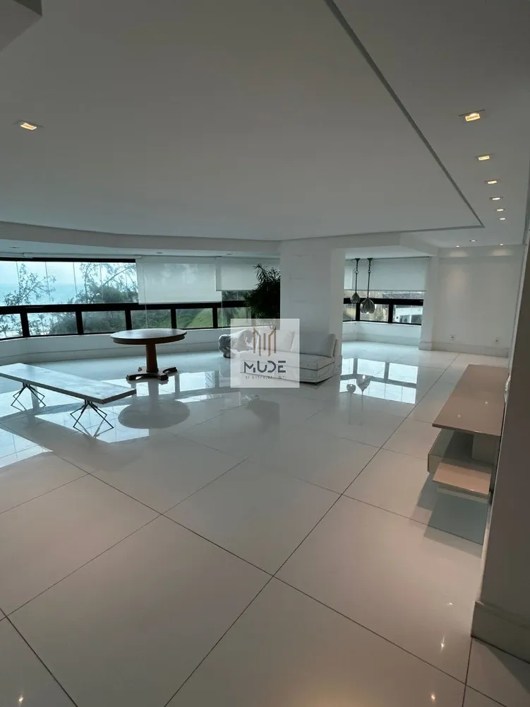 Apartamento, 4 quartos, 240 m² - Foto 1