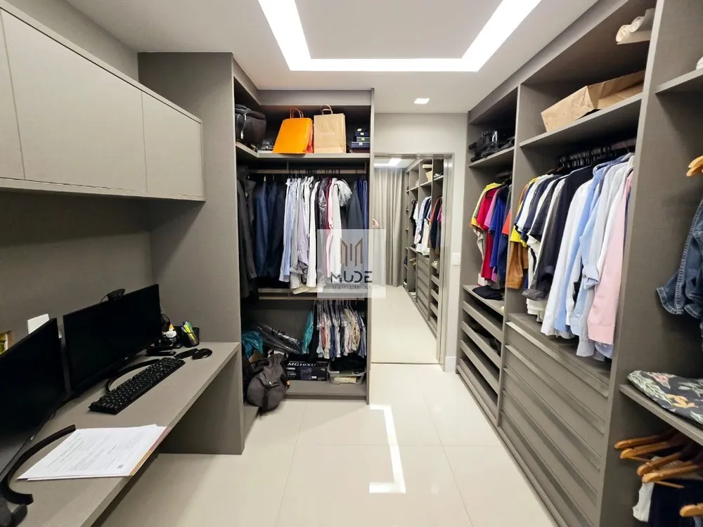 Apartamento, 4 quartos, 204 m² - Foto 10