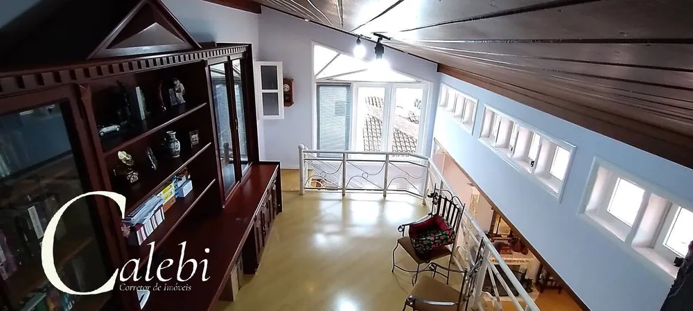Casa, 3 quartos, 303 m² - Foto 1