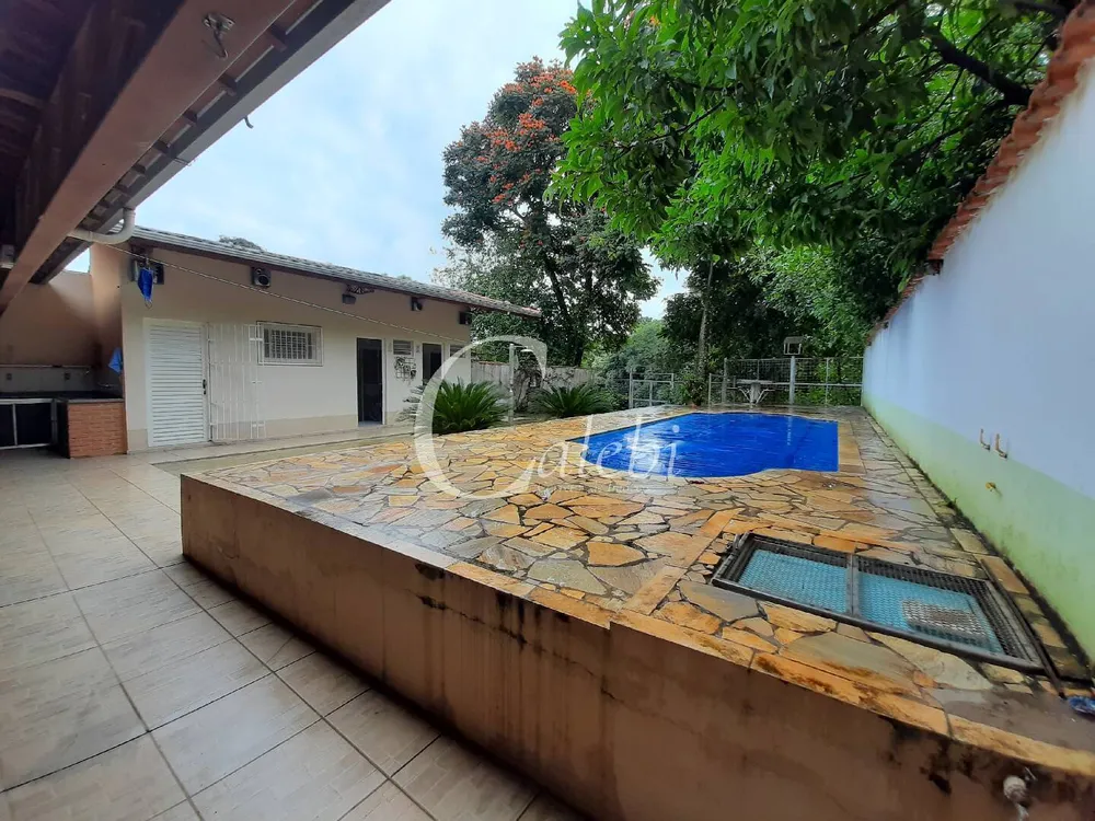Chácara, 3 quartos, 600 m² - Foto 1