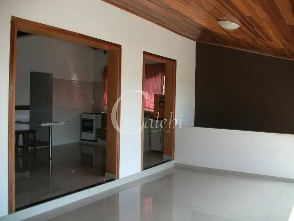 Chácara, 5 quartos, 2370 m² - Foto 1