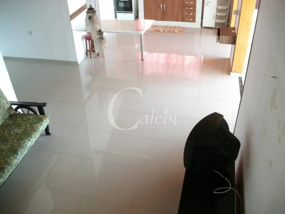 Chácara, 5 quartos, 2370 m² - Foto 8